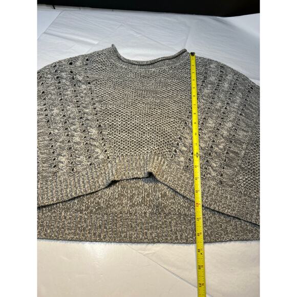 BDG from Urban Outfitters women’s size small cropped sweater in Size S. - Picture 6 of 6